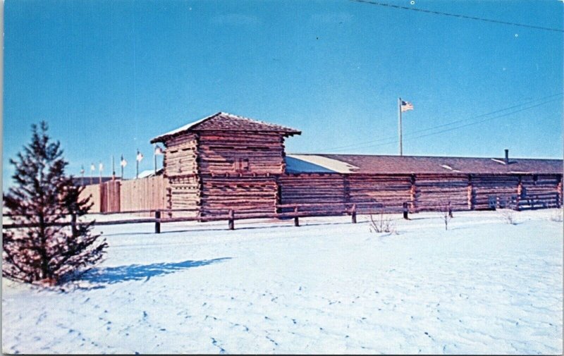 Historic Fort Dodge Museum Wintertime View Fort Doge Iowa Chrome Postcard 