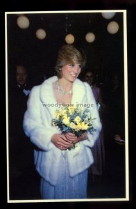 r4617 - Princess Diana in White Furs at the Premiere of Little Foxes postcard