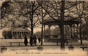 CPA LA ROCHE-sur-YON - Le Kiosque et l'Église St-Louis (297880)