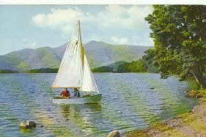 Cumbria Postcard - Sailing on Derwentwater - Keswick - Ref TZ7790 