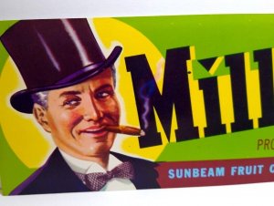 Millionaire Crate Label Top Hat Man Cigar Bow Tie 1960s Vintage Table Grapes