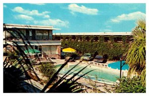 Postcard SWIMMING POOL SCENE Charleston South Carolina SC AS2417