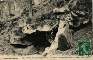 CPA Vallée de CHEVREUSE - La Caverne des Brigands des (352895)