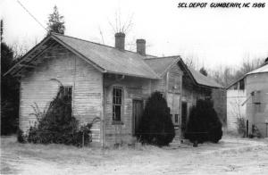 Gumberry North Carolina 1986 Seaboard Coast Line train depot real photo pc Y4715