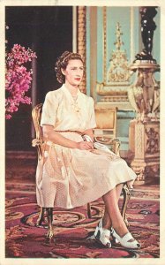 Postcard 1950s UK Royalty Tuck Interior