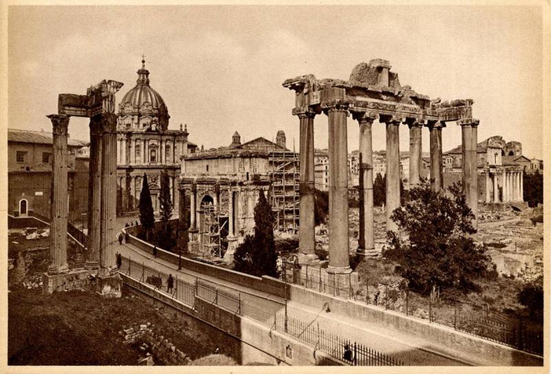 Italy - Rome, Remains of the Temple of Saturn   *RPPC
