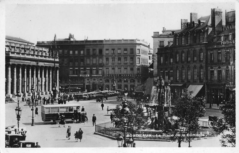 BR17930 Bordeaux la place de la Comedie    france