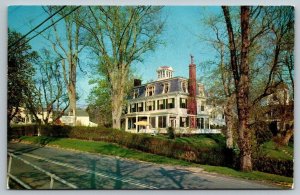 Country Inn & Colonial House  Cape Cod  Massachusetts   Postcard