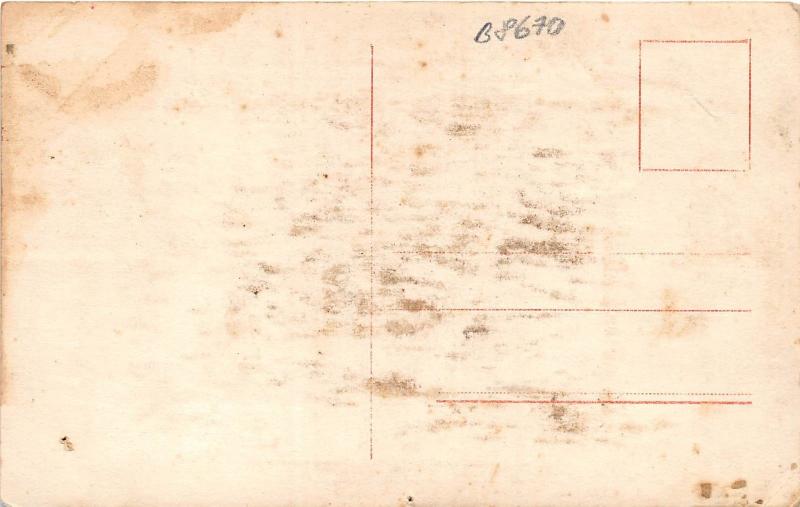 B8670  rudolph valentino   movie star