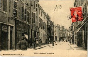 CPA TOUL Rue de la République (864773)