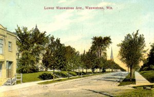 WI - Wauwatosa. Lower Wauwatosa Avenue