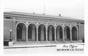 Brownwood Texas Post Office 1940s RPPC Photo Postcard 20-8722