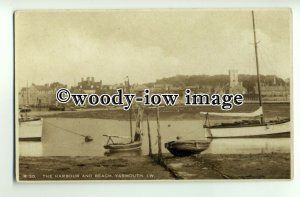 h1215 - Isle of Wight - The Harbour & Beach at Low Tide, in Yarmouth - Postcard