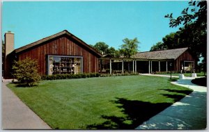 The Old Spinning Wheel Restaurant, Hinsdale, Illinois  - Postcard 
