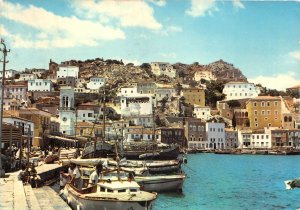 US43 postcard Greece Hydra the quay 1971