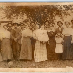 IDd c1910s Group People Farm Quail RPPC Real Photo Glosheu Raulston Gesy A143