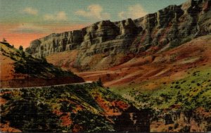 Wyoming Scene In Shell Canyon Showing Garden Wall