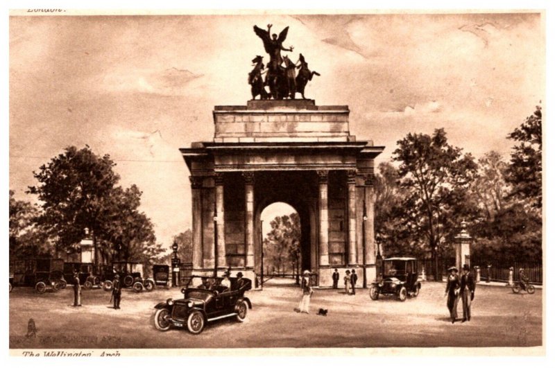 England  London  Wellington Statue & Arch Tuck's 501