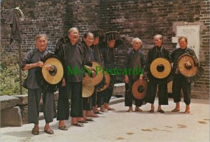 China Postcard - Hong Kong - Village Women Outside Kathing Walled City  RR8864