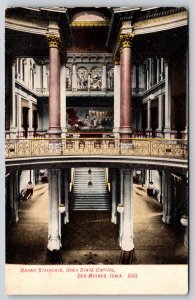 Des Moines Iowa~Grand Staircase In State Capitol~Enos Hunt Vintage Postcard