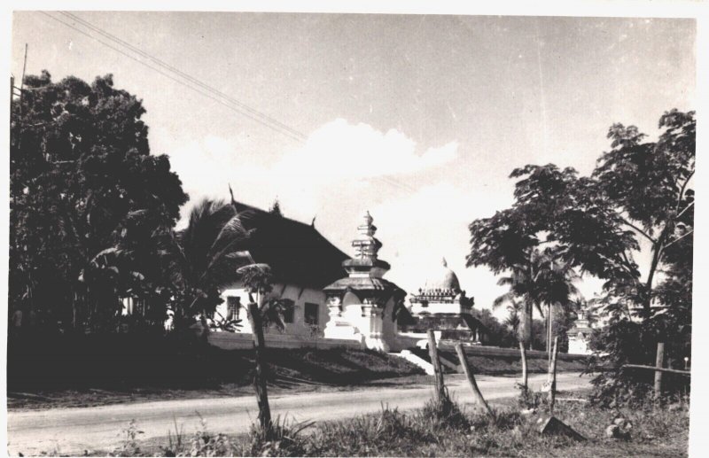 Laos Luang Prabang Wat Visoun Temple Vintage RPPC 05.41 