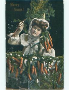 Pre-Linen christmas PRETTY GIRL WITH PINECONES AND BRANCHES k1363