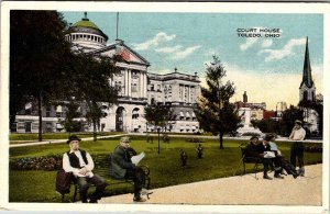 Postcard COURT HOUSE SCENE Toledo Ohio OH AM1407