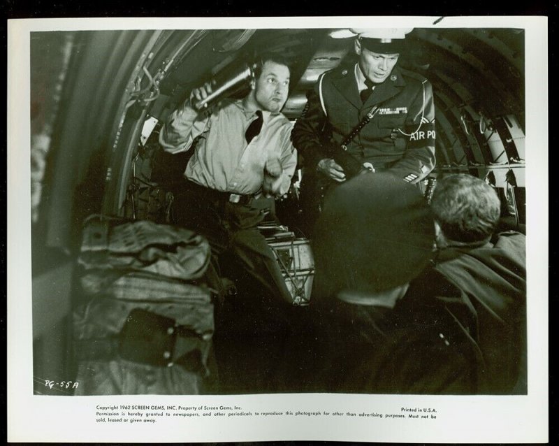 Movie Still, A Prize of Gold, Richard Widmark, Nigel Patrick, Screen Gems PG-55A