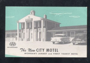 DETROIT MICHIGAN THE CITY HOTEL 1950's CARS VINTAGE ADVERTISING POSTCARD