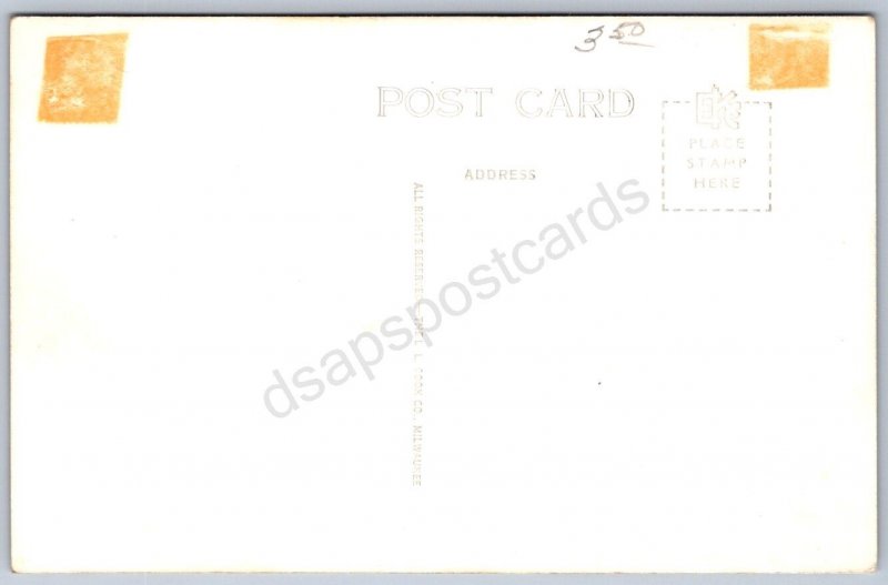 K45/ Standish Michigan RPPC Postcard c1940s Interior Wheeler's Restaurant 328