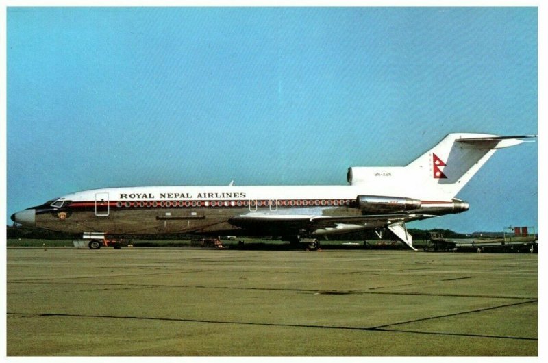 Royal Nepal Airlines Boeing 727 at Hamburg 1981 Airplane Postcard