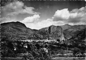 BR18301 Vue generale et le Roc Castellane    france