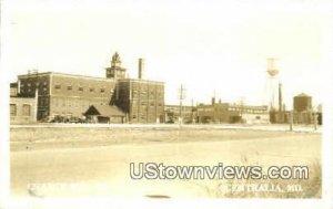 Real Photo - Chance MFG Co - Centralia, Missouri MO  