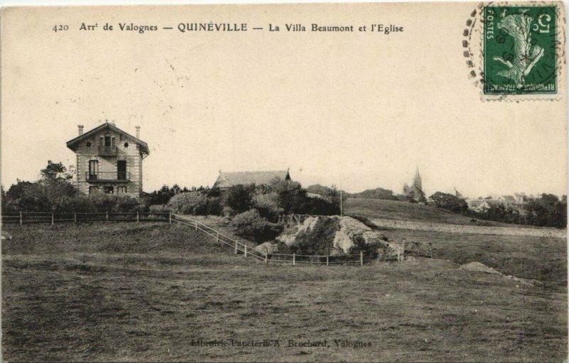 CPA QUINÉVILLE - La Villa BEAUMONT et l'Église (149642)