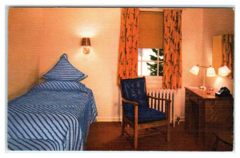 SUN VALLEY, ID Idaho ~ CHALLENGER INN Guest Room  c1950s Roadside Postcard