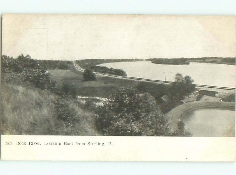 Divided-back RIVER SCENE Sterling - Near Dixon Illinois IL AE6696