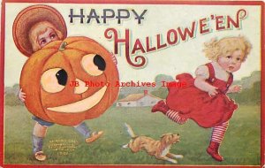 Halloween, IAP No IAP01-2, Bernhardt Wall, Boy Holding JOL with Dog Chasing Girl