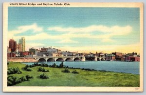 Vintage Ohio Postcard - Cherry Street Bridge    Toledo