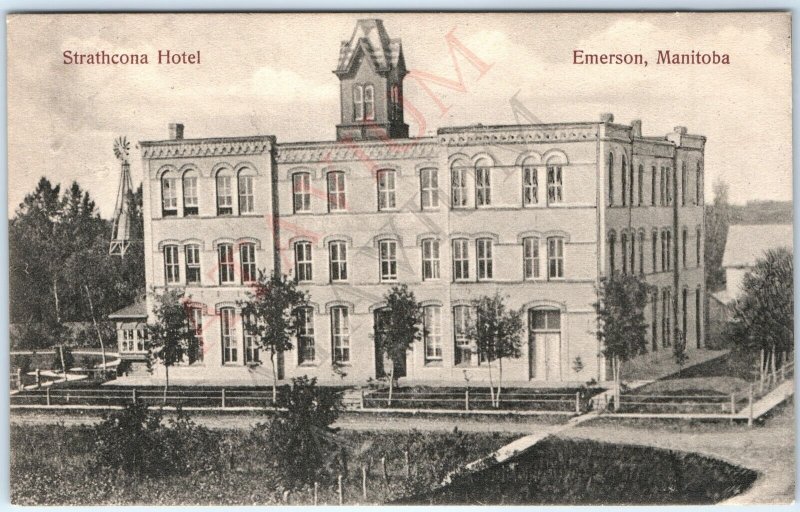 1909 Emerson, Manitoba Strathcona Hotel Copp Clark Litho Photo PC TB Easton A166