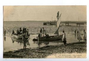 137887 FISHING Fishermen France LE MOULLEAU Silver Coast Beach