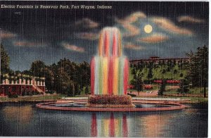 Postcard FOUNTAIN SCENE Fort Wayne Indiana IN AJ2343