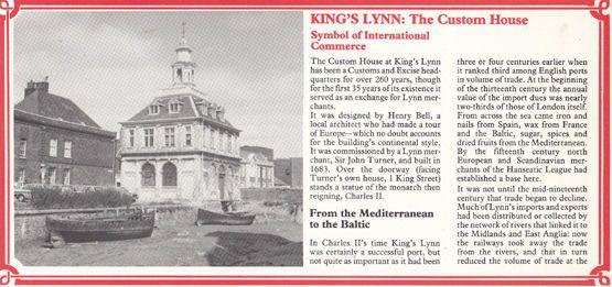 Kings Lynn The Customs House Charles II Statue Norfolk Postcard