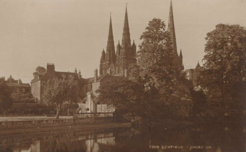 Staffordshire Postcard - View of Lichfield Cathedral     RS23800