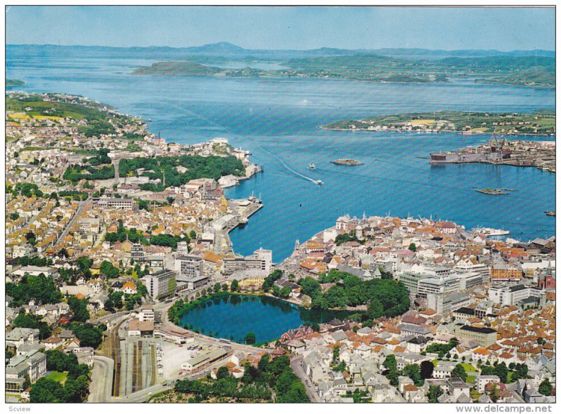 NORWAY; View of the town with lake Bredevannet, 50-70s