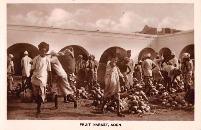 Aden Yemen Fruit Market Scene Natives Antique Postcard K30042 