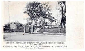 Connecticut   Hartford , Memorial Fence and Gateway to Ancient Burying Ground