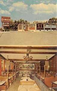 The Menlo Coach Diner restaurant Metuchen, New Jersey USA The Menlo Coach Din...