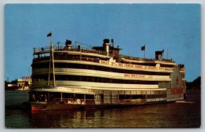 New Orleans  Louisiana  SS President  River Steamer    Postcard