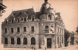 The Savings Bank,Langres,France BIN