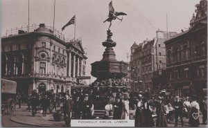 England Piccadilly Circus London Vintage RPPC C203